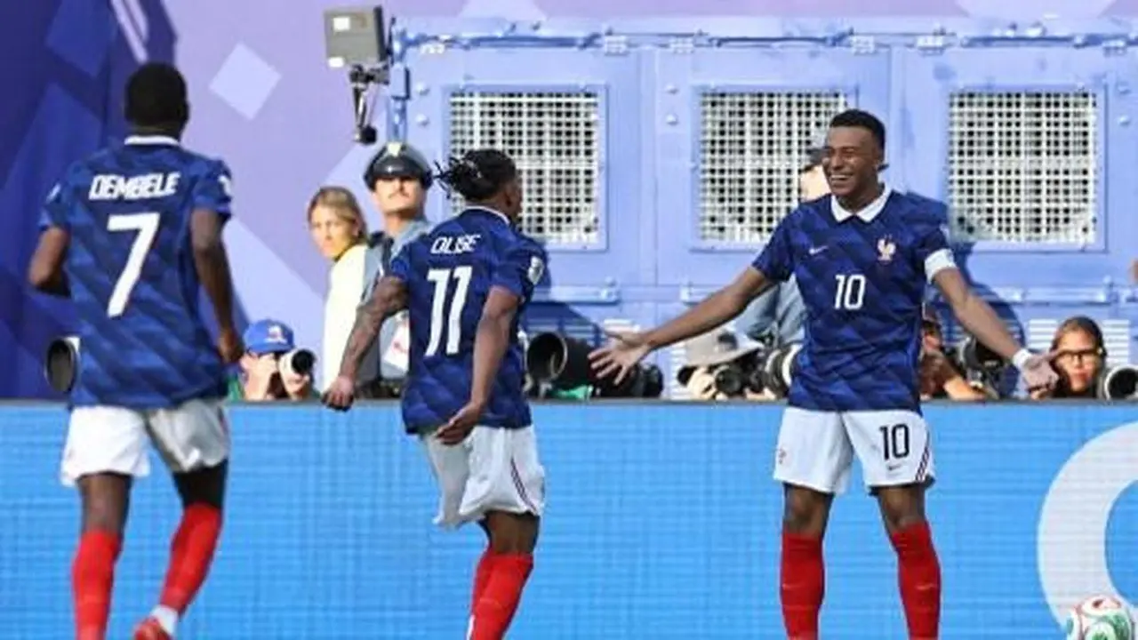 Mbappe Tegaskan Tak Pernah Ajak Olise Gabung Real Madrid