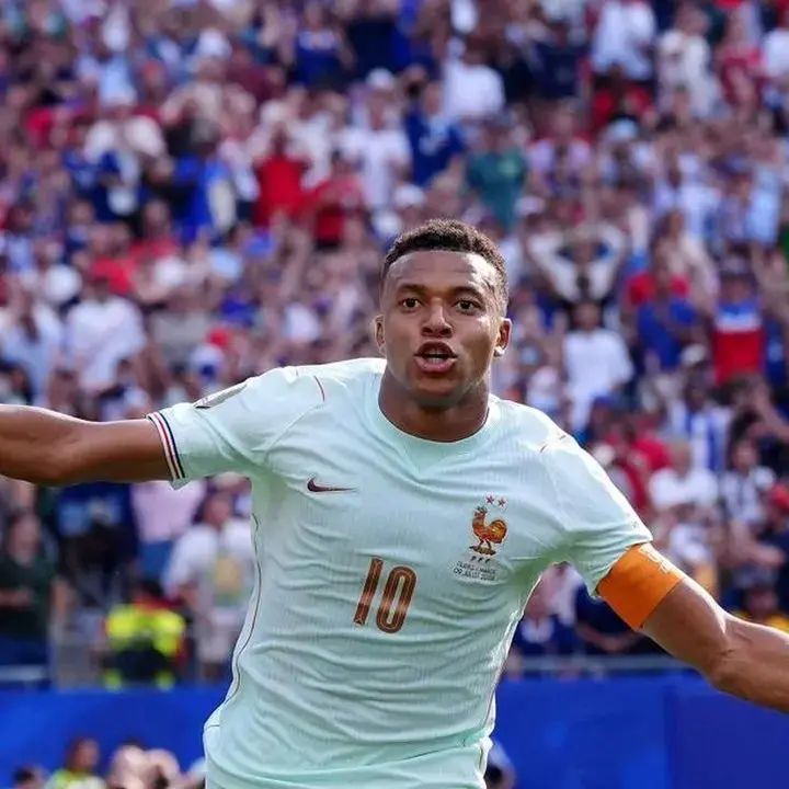 Mbappe Yakin Tembus 100 Gol untuk Prancis, Terinspirasi Ronaldo dan Messi
