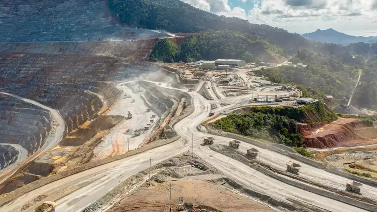Medco Energi Buka Suara soal Potensi Jual Saham Amman Mineral