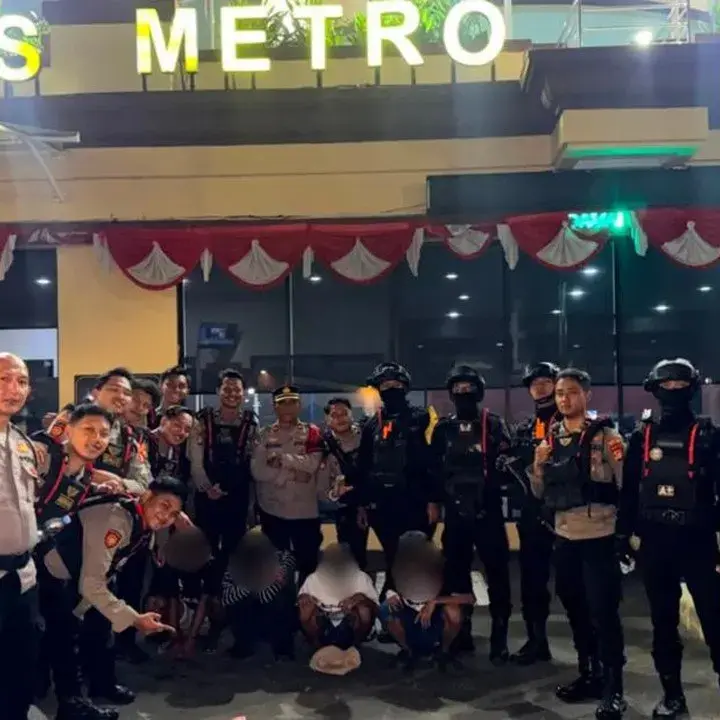 Polisi Sita 13 Klip Ganja dari Empat Pemuda di Tanjung Priok