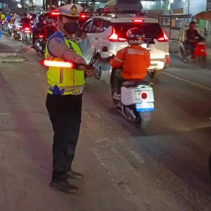 Proyek Gorong-gorong Sebabkan Kemacetan Parah di Exit Tol Sawangan Depok