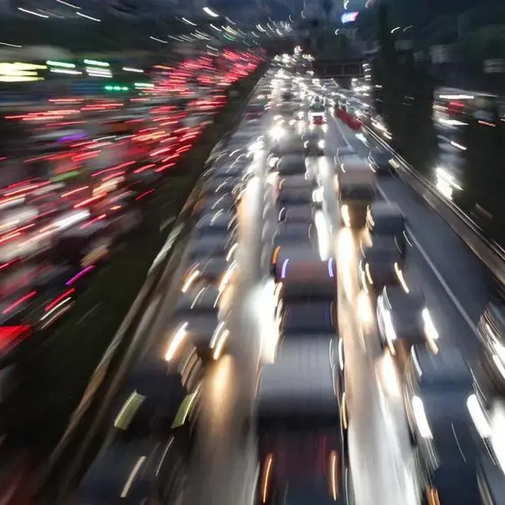 Proyek Gorong-gorong Sebabkan Macet Parah di Exit Tol Sawangan Depok