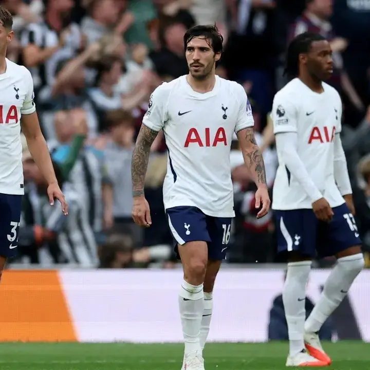 Roberto De Zerbi Tetap Tenang Meski Tottenham Hotspur Terpuruk di Awal Musim