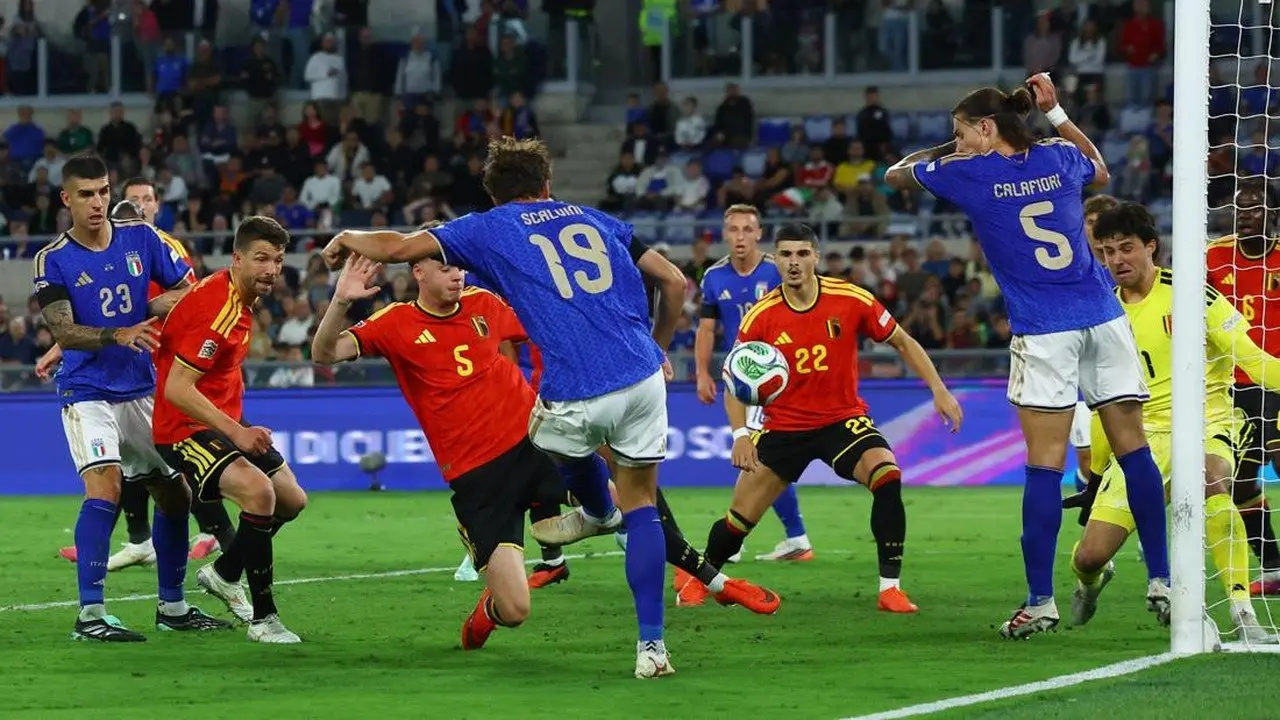 Roberto Mancini Akui Italia Terpecah Belah Saat Hadapi Belgia