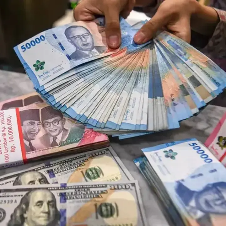 Rupiah Melemah Akibat Gejolak Timur Tengah dan Kenaikan Harga Minyak