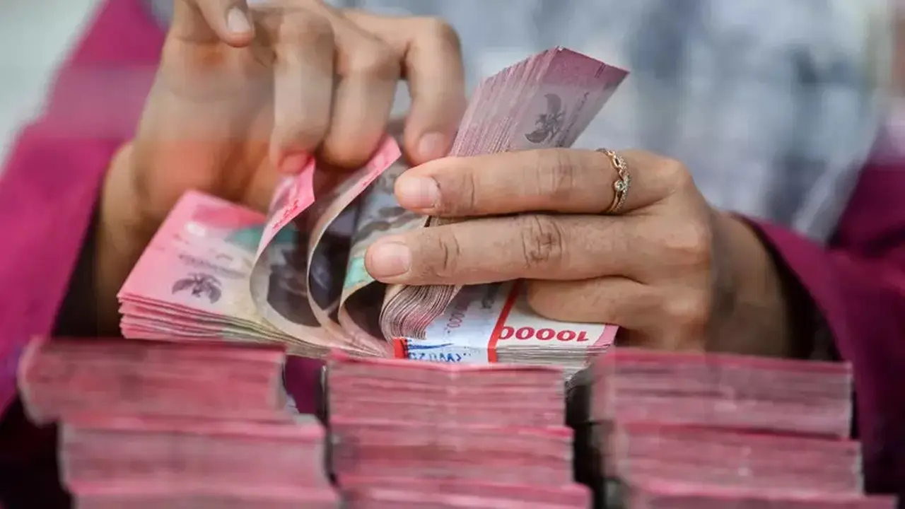 Rupiah Melemah Lagi Akibat Geopolitik, Simak Pemicunya