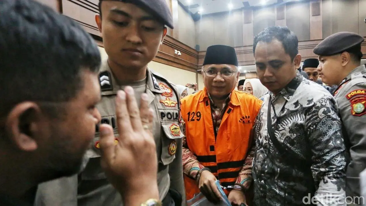 Saksi Sebut Fee Percepatan Haji Khusus Baru Ada di Era Menag Yaqut