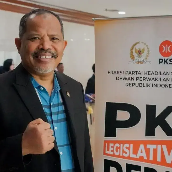 Stok Beras Melimpah, Harga Tetap Meroket: Johan Rosihan Desak Audit Rantai Pasok