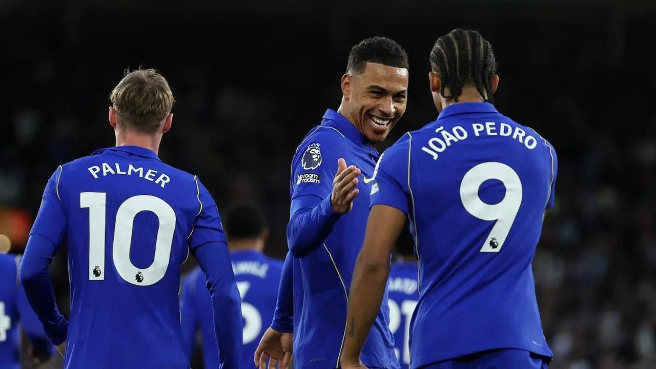 Trio Lini Depan Chelsea: Pedro Ungkap Rahasia Kolaborasi Tajam dengan Rogers dan Palmer