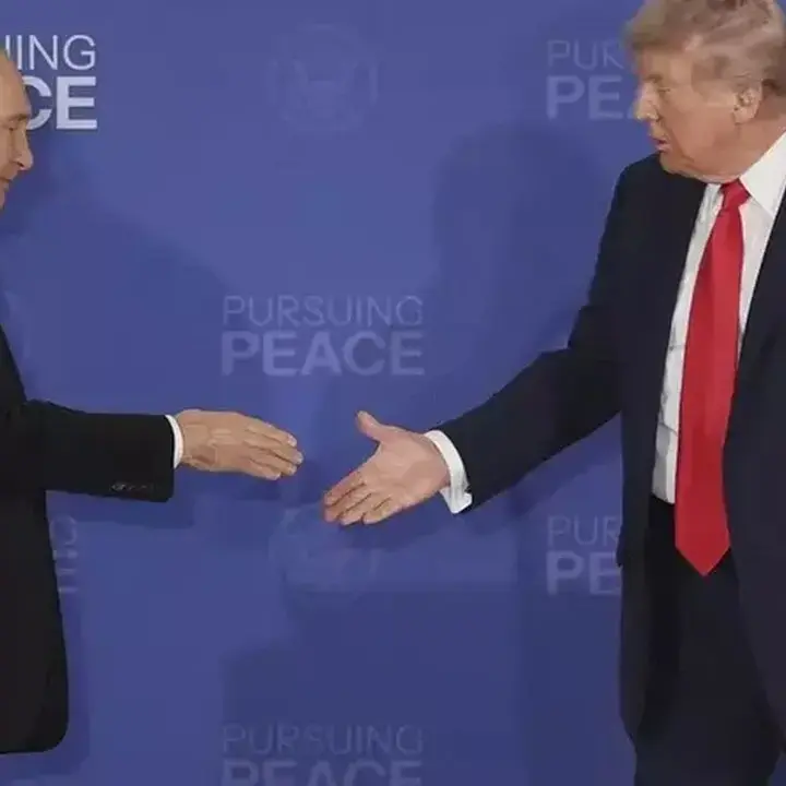 Trump Dorong Akhiri Konflik Ukraina, Putin Puji Visi Pemulihan Hubungan AS-Rusia