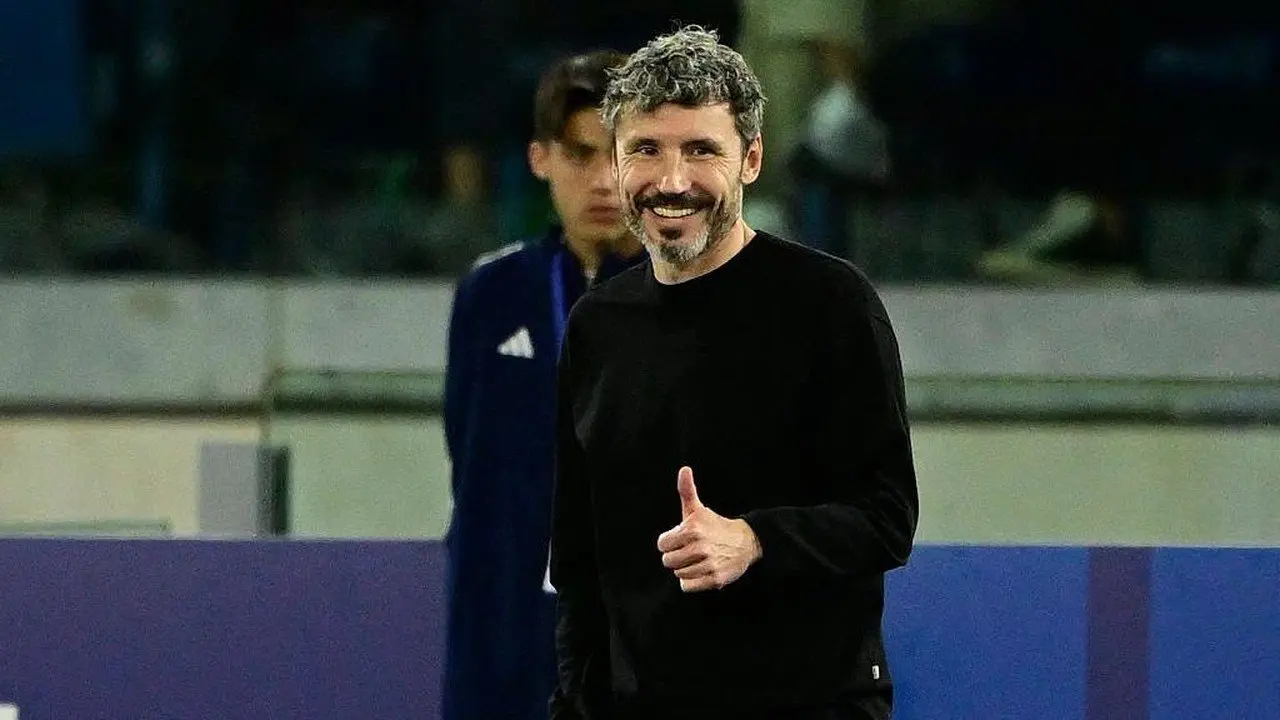 Van Bommel Ungkap Belgia Seharusnya Bisa Bungkam Italia Lebih Telak