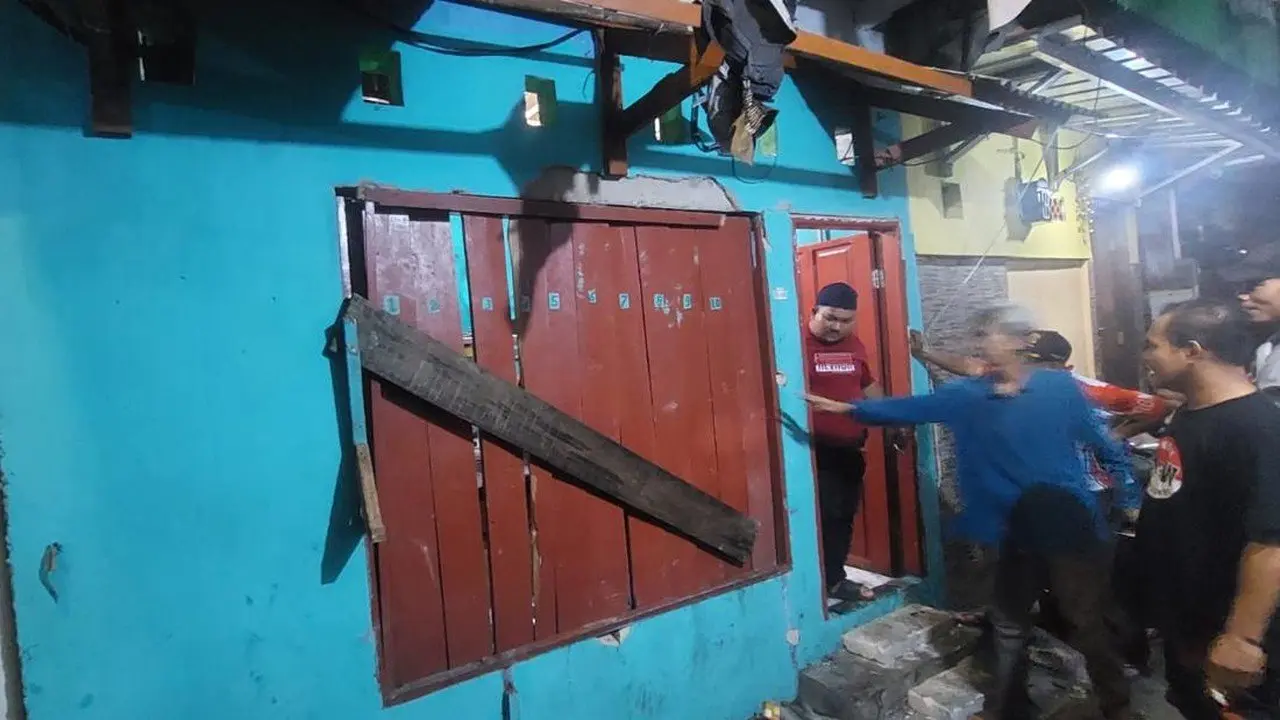 Warteg di Tambora Terbakar Akibat Ledakan Tabung Gas, Pemilik Luka Bakar