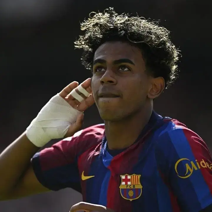 Yamal Tanggapi Komentar Dembele Soal Ballon d’Or 2026