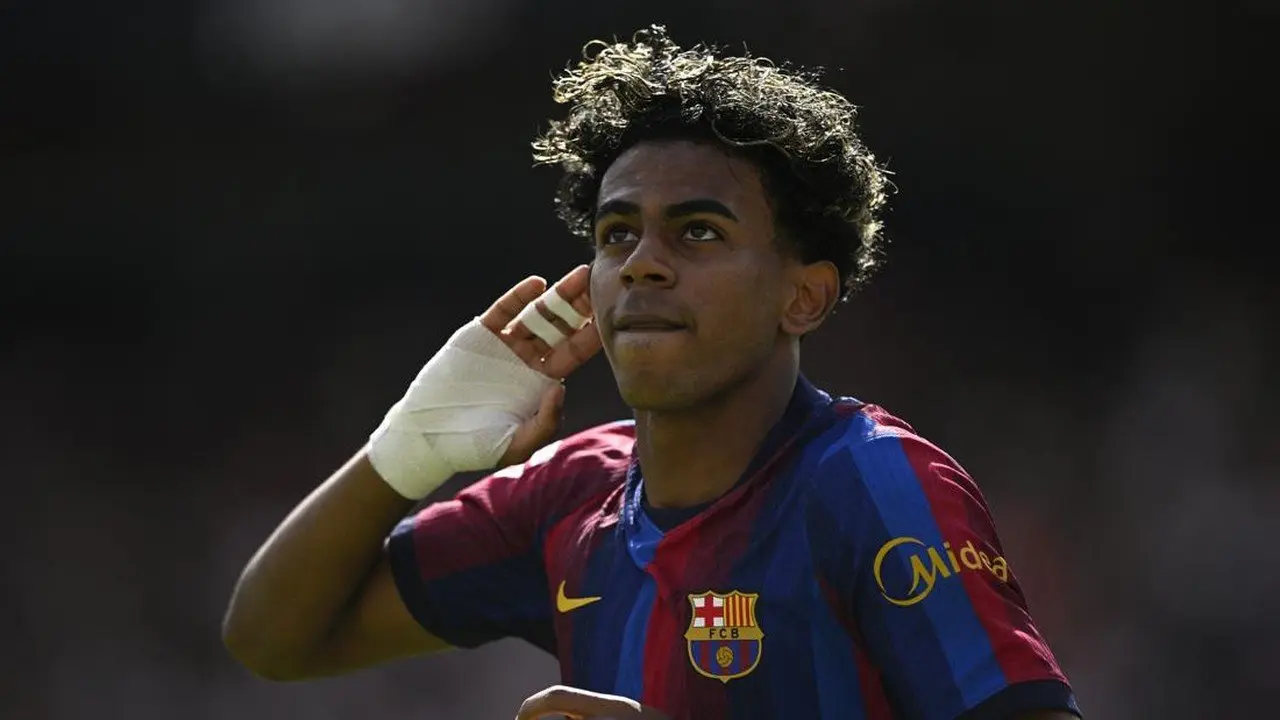 Yamal Tanggapi Komentar Dembele Soal Ballon d'Or 2026